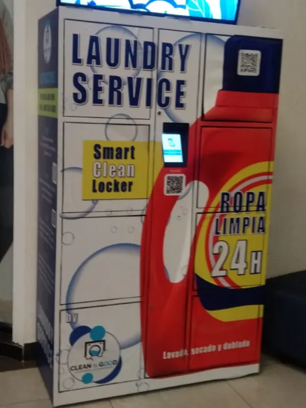 Punto satélite de recolección y entrega para lavanderías con smart locker